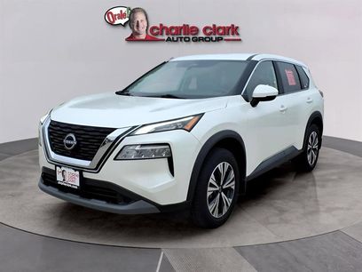 Used 2023 Nissan Rogue SV