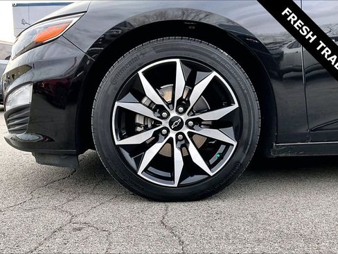 Used 2024 Chevrolet Malibu RS image 32