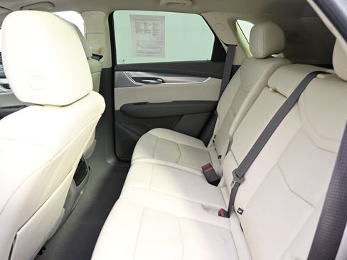 Used 2023 Cadillac XT5 Premium Luxury w/ Technology Package AWD/4WD image 20
