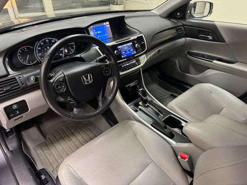 Used 2013 Honda Accord EX-L image 17