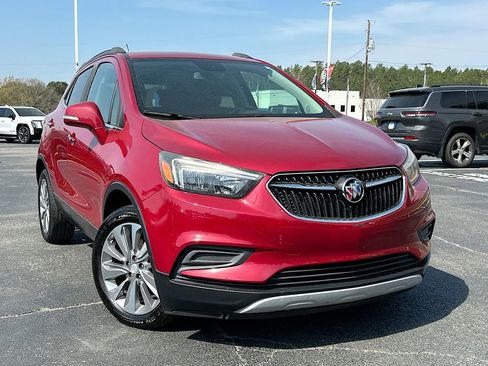 Used 2018 Buick Encore Preferred FWD image 1