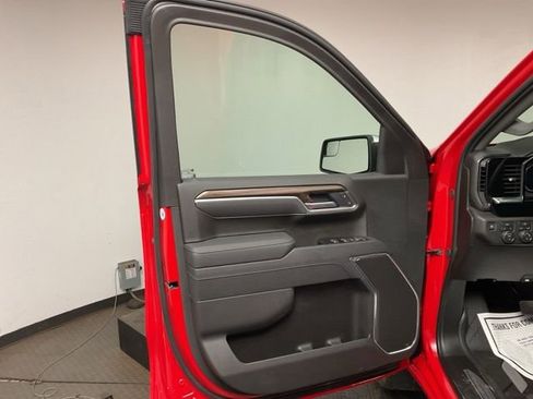 New 2026 Chevrolet Silverado 1500 LT w/ LPO, Dark Essentials Package image 9