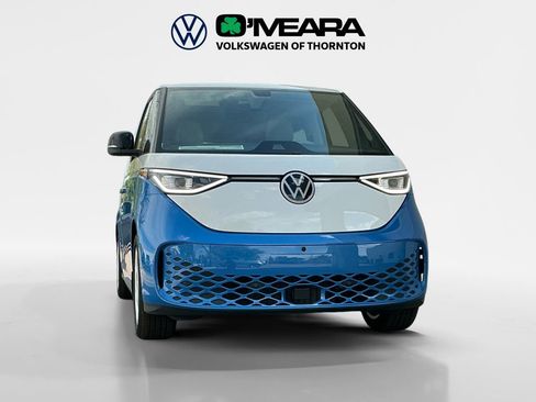 New 2025 Volkswagen ID. Buzz 1st Edition image 8