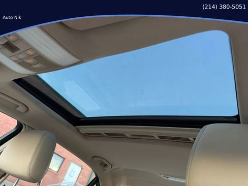 Used 2014 Mercedes-Benz E 350 Sedan image 17