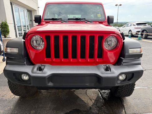 Used 2019 Jeep Wrangler Unlimited Sport S AWD/4WD image 6