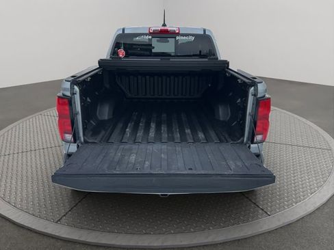 Used 2023 Chevrolet Colorado Z71 image 35