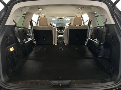 Used 2023 Subaru Ascent Premium w/ Convenience Package image 26