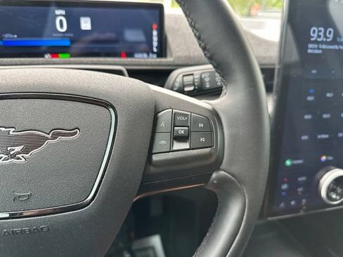 Used 2023 Ford Mustang Mach-E Premium AWD/4WD image 22