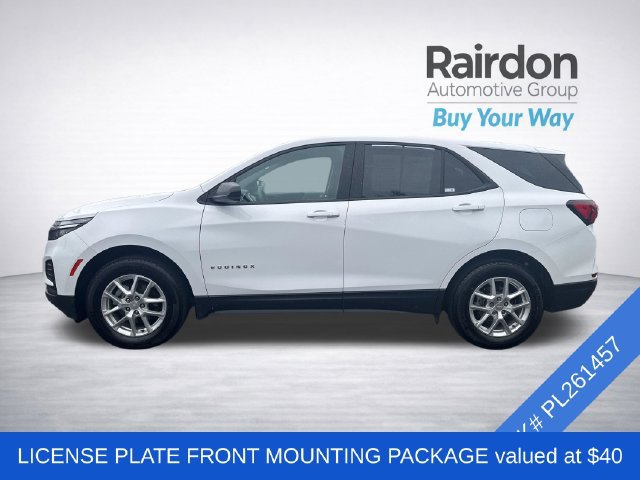 Used 2023 Chevrolet Equinox LS w/ LS Convenience Package AWD/4WD image 4