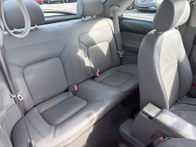 Used 2005 Volkswagen Beetle GLS FWD image 23