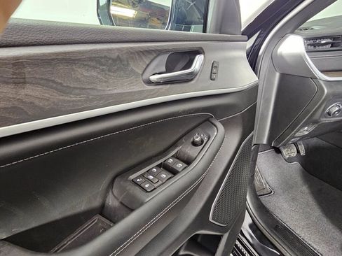 New 2026 Jeep Grand Cherokee Limited AWD/4WD image 21