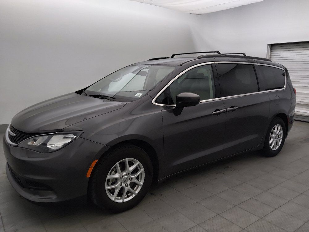Used 2021 Chrysler Voyager Lxi FWD image 2
