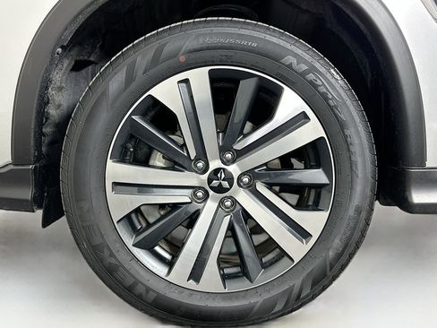 Used 2025 Mitsubishi Outlander Sport SE image 11