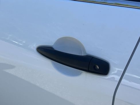Used 2025 Nissan Sentra S FWD image 28