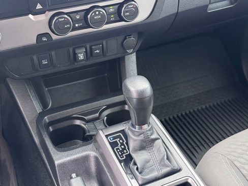 Used 2023 Toyota Tacoma SR5 RWD image 18