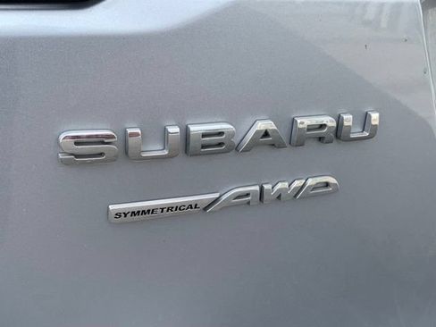 Used 2023 Subaru Outback Limited AWD/4WD image 4