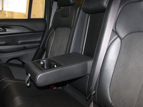 Certified 2023 Jeep Grand Cherokee Altitude AWD/4WD image 26