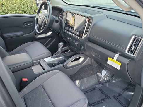New 2026 Nissan Frontier SV w/ Tow Package image 13