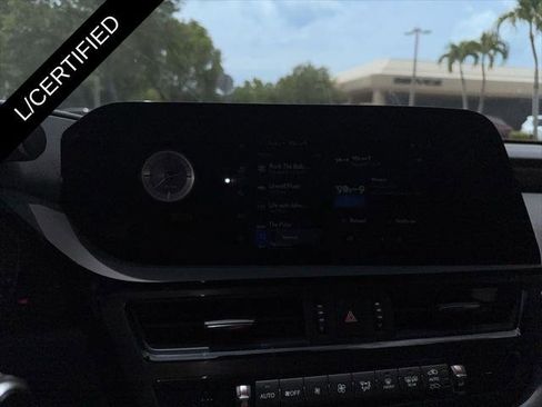 Certified 2025 Lexus ES 350 w/ Premium Package FWD image 15