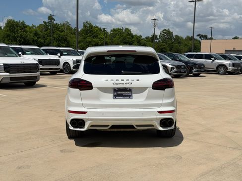 Used 2017 Porsche Cayenne GTS AWD/4WD image 6