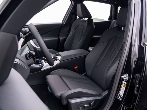 New 2026 BMW X3 xDrive30 w/ Premium Package AWD/4WD image 18