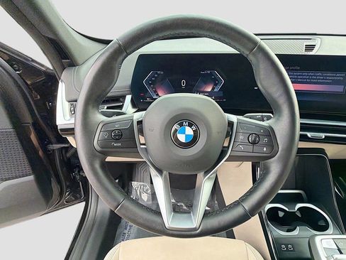 Certified 2025 BMW X1 xDrive28i AWD/4WD image 40