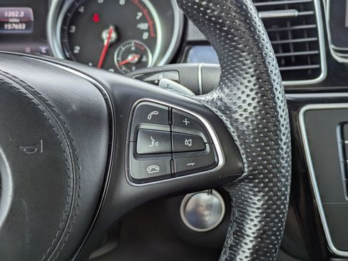 Used 2017 Mercedes-Benz GLS 450 4MATIC image 24