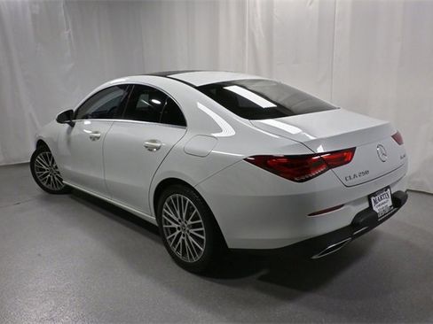 Used 2020 Mercedes-Benz CLA 250 4MATIC image 7