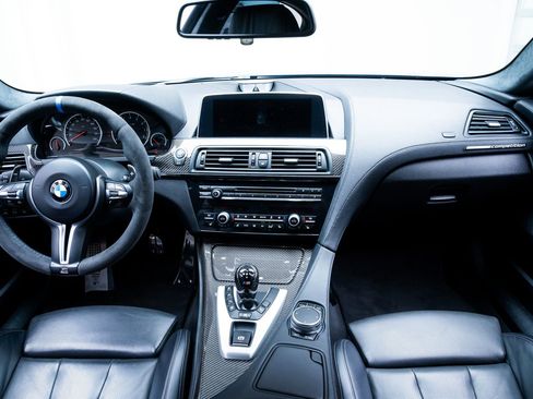 Used 2019 BMW M6 Gran Coupe RWD image 9