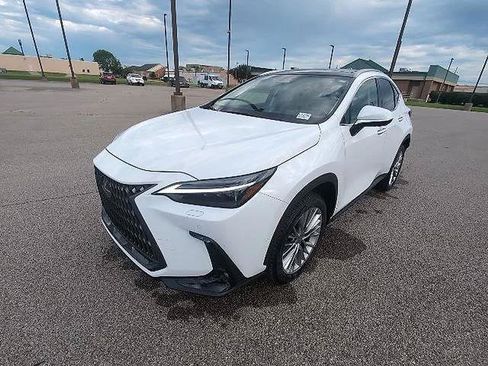 Certified 2026 Lexus NX 350 AWD w/ Accessory Package (2T) image 7