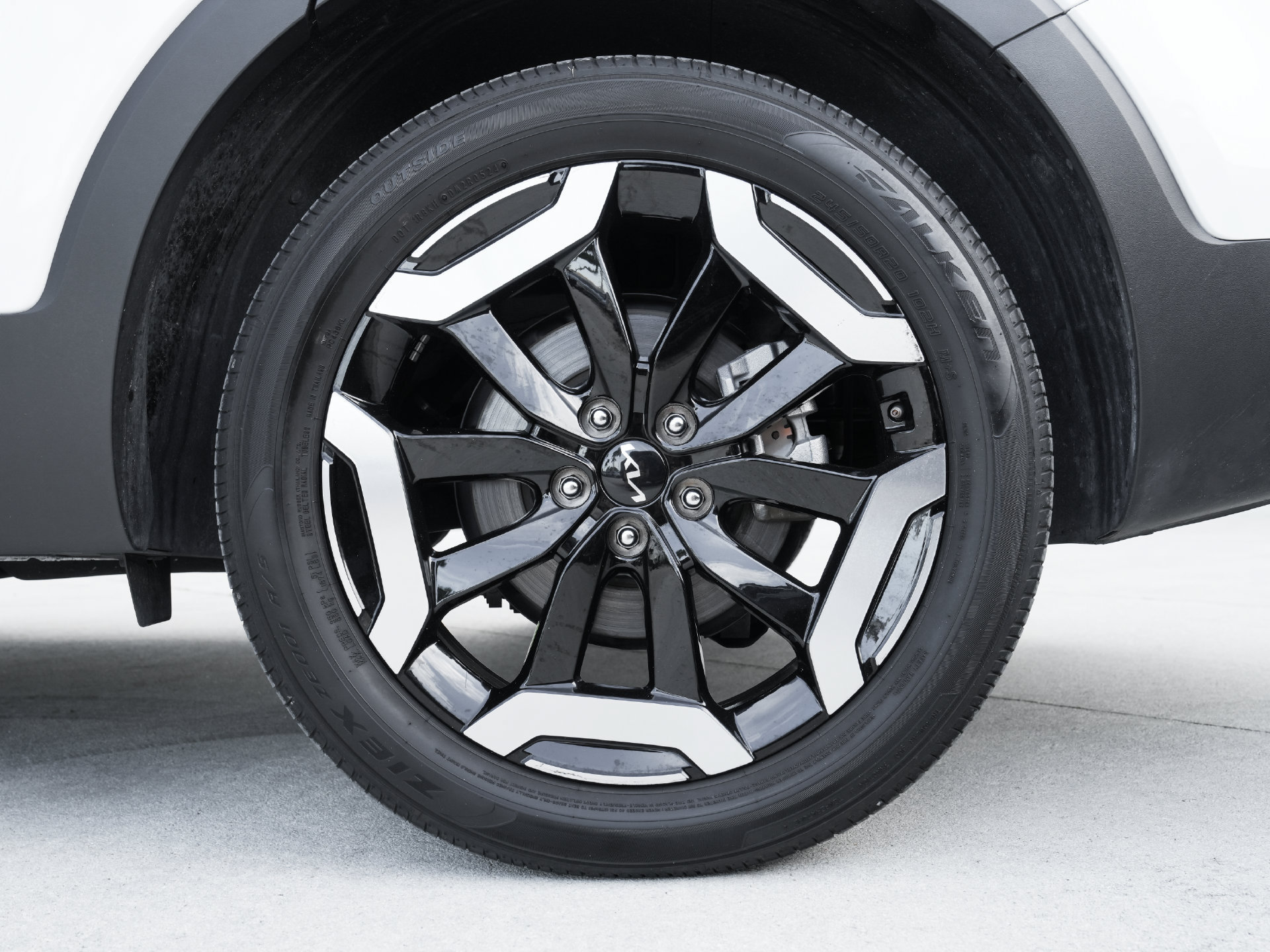 Used 2025 Kia Telluride S FWD image 39
