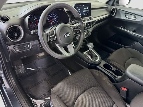 Used 2020 Kia Forte LXS FWD image 22