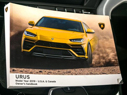 Used 2019 Lamborghini Urus image 49