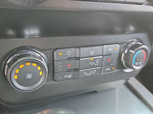 Used 2020 Ford F150 XLT w/ Equipment Group 302A Luxury RWD image 19