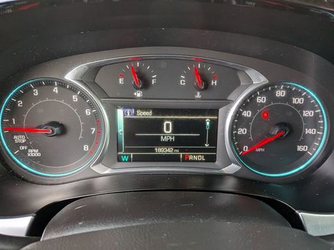 Used 2018 Chevrolet Traverse LT FWD image 16