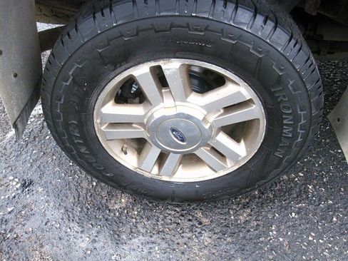 Used 2006 Ford F150 Lariat image 29