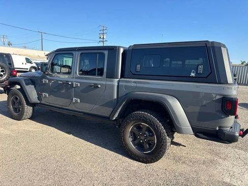 Used 2023 Jeep Gladiator Rubicon AWD/4WD image 8