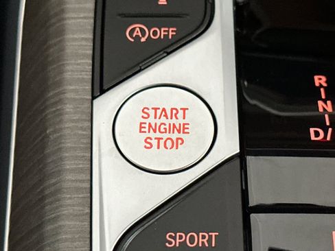 New 2026 BMW 330i Sedan w/ Premium Package image 22