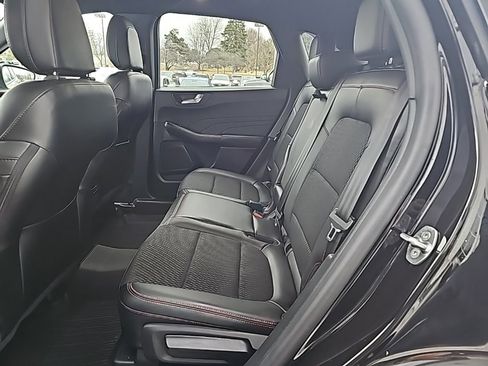 Used 2025 Ford Escape ST-Line w/ Tech Pack #1 image 11