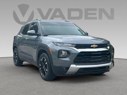 Used 2021 Chevrolet TrailBlazer LT w/ Driver Confidence Package