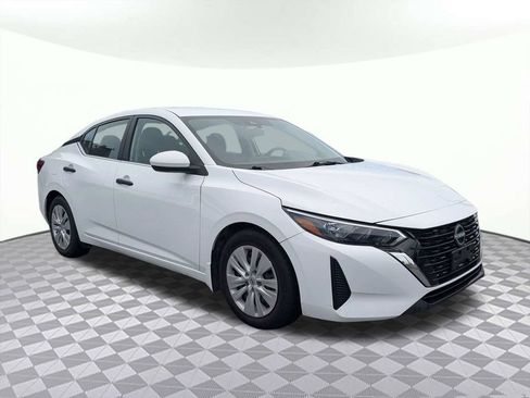 Used 2024 Nissan Sentra S FWD image 1