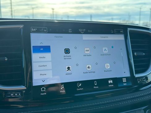 New 2026 Chrysler Pacifica Select w/ S Appearance Package AWD/4WD image 34
