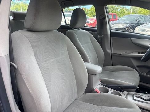 Used 2012 Toyota Corolla LE FWD image 18