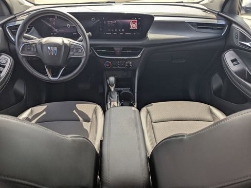 Used 2025 Buick Encore GX Preferred FWD image 16