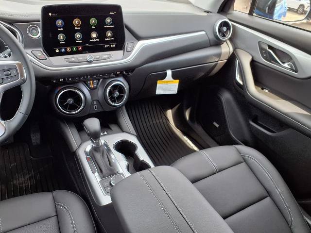 New 2026 Chevrolet Blazer LT w/ Sound & Technology Package AWD/4WD image 28