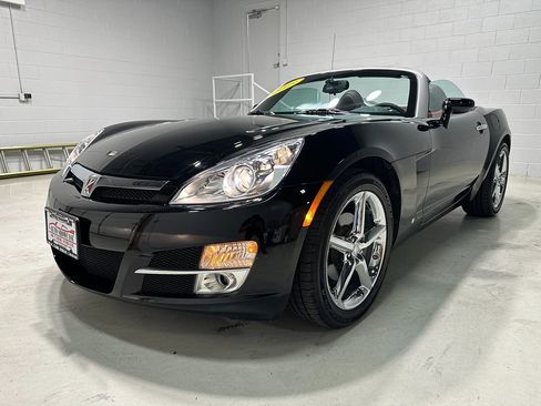 Used 2009 Saturn Sky w/ Premium Trim Package RWD image 17