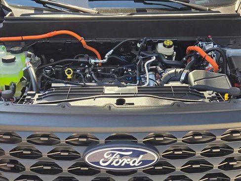 New 2026 Ford Maverick XL image 16