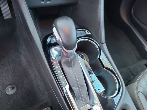 Used 2024 Buick Encore GX Sport Touring image 24