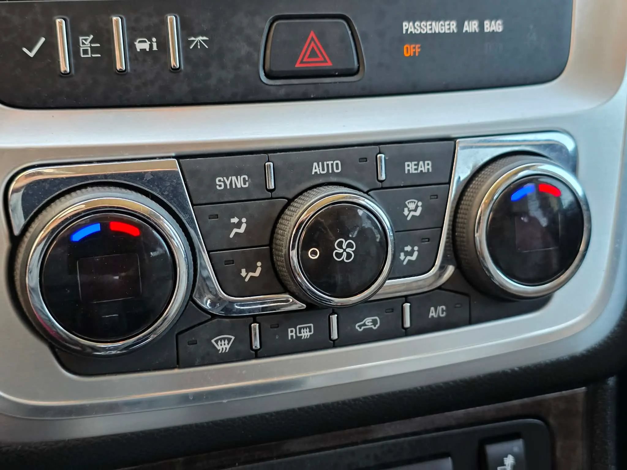 Used 2016 GMC Acadia SLT FWD image 25