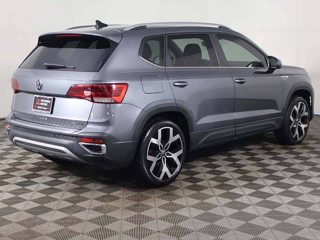Used 2023 Volkswagen Taos SEL AWD/4WD image 11